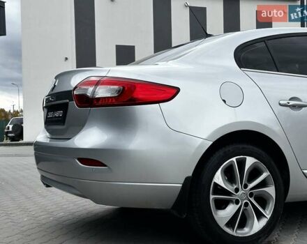 Рено Флюенс 2015 у Львові на Automoto.ua Сірий Рено Флюенс, об'ємом двигуна 1.46 л та пробігом 192 тис. км за 9499 $, фото 11 на Automoto.ua