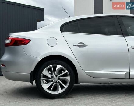 Рено Флюенс 2015 у Львові на Automoto.ua Сірий Рено Флюенс, об'ємом двигуна 1.46 л та пробігом 192 тис. км за 9499 $, фото 12 на Automoto.ua