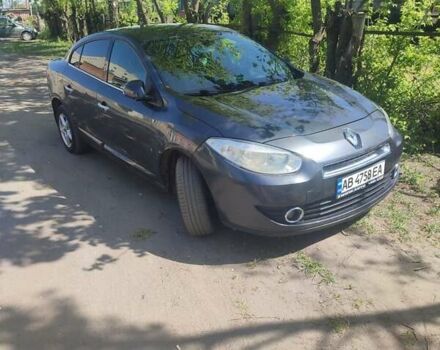 Сірий Рено Флюенс, об'ємом двигуна 1.46 л та пробігом 250 тис. км за 5000 $, фото 1 на Automoto.ua