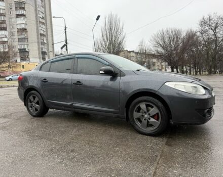 Сірий Рено Флюенс, об'ємом двигуна 1.6 л та пробігом 190 тис. км за 5700 $, фото 1 на Automoto.ua