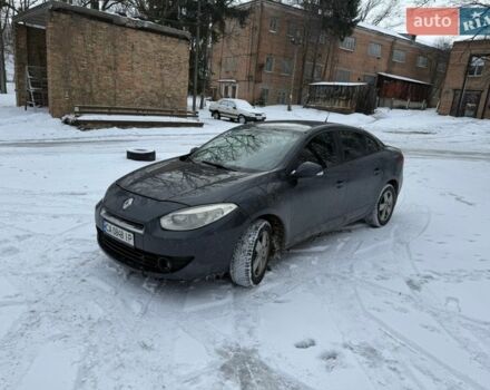 Сірий Рено Флюенс, об'ємом двигуна 1.6 л та пробігом 320 тис. км за 2800 $, фото 1 на Automoto.ua