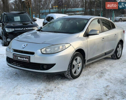Сірий Рено Флюенс, об'ємом двигуна 1.6 л та пробігом 255 тис. км за 4500 $, фото 1 на Automoto.ua