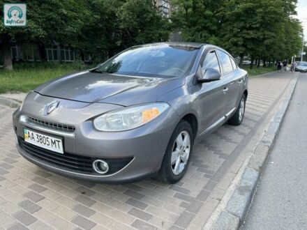 Сірий Рено Флюенс, об'ємом двигуна 2 л та пробігом 220 тис. км за 4500 $, фото 1 на Automoto.ua