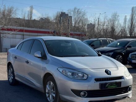 Серый Рено Флюенс, объемом двигателя 2 л и пробегом 298 тыс. км за 6950 $, фото 1 на Automoto.ua