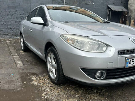 Сірий Рено Флюенс, об'ємом двигуна 1.5 л та пробігом 299 тис. км за 7199 $, фото 1 на Automoto.ua