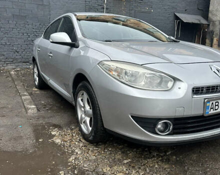 Серый Рено Флюенс, объемом двигателя 1.5 л и пробегом 299 тыс. км за 7199 $, фото 1 на Automoto.ua