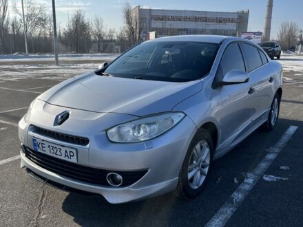 Серый Рено Флюенс, объемом двигателя 2 л и пробегом 297 тыс. км за 6900 $, фото 1 на Automoto.ua