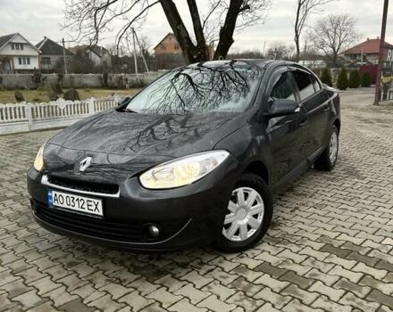 Серый Рено Флюенс, объемом двигателя 1.6 л и пробегом 346 тыс. км за 6000 $, фото 1 на Automoto.ua