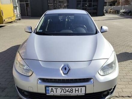 Серый Рено Флюенс, объемом двигателя 1.46 л и пробегом 314 тыс. км за 5500 $, фото 1 на Automoto.ua