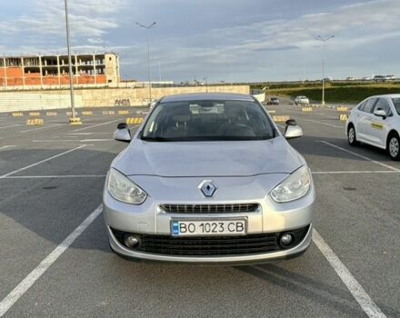 Серый Рено Флюенс, объемом двигателя 1.6 л и пробегом 272 тыс. км за 5200 $, фото 1 на Automoto.ua