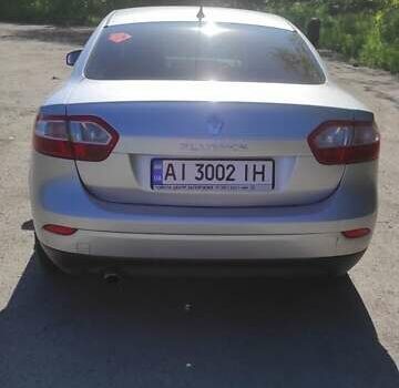 Сірий Рено Флюенс, об'ємом двигуна 1.6 л та пробігом 200 тис. км за 5300 $, фото 1 на Automoto.ua