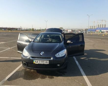 Сірий Рено Флюенс, об'ємом двигуна 1.6 л та пробігом 85 тис. км за 8500 $, фото 1 на Automoto.ua