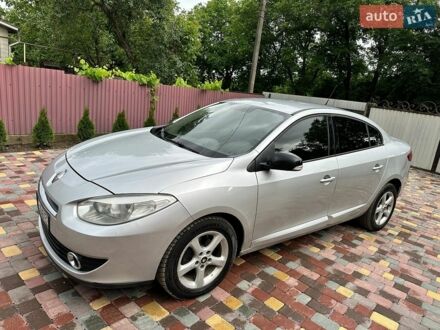 Сірий Рено Флюенс, об'ємом двигуна 1.5 л та пробігом 233 тис. км за 4950 $, фото 1 на Automoto.ua