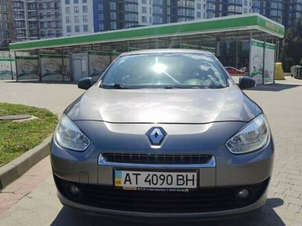 Рено Флюенс 2012 у Івано-Франківську на Automoto.ua Сірий Рено Флюенс, об'ємом двигуна 1.6 л та пробігом 117 тис. км за 8000 $, фото 1 на Automoto.ua