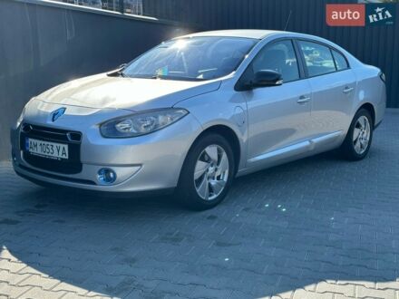 Сірий Рено Флюенс, об'ємом двигуна 0 л та пробігом 45 тис. км за 6000 $, фото 1 на Automoto.ua
