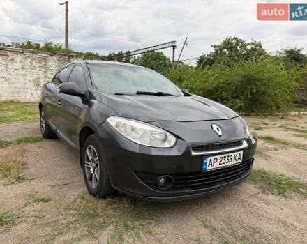 Серый Рено Флюенс, объемом двигателя 1.46 л и пробегом 307 тыс. км за 5300 $, фото 1 на Automoto.ua