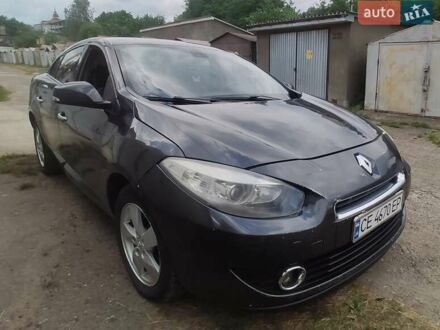 Рено Флюенс 2012 в Черновцах на Automoto.ua Серый Рено Флюенс, объемом двигателя 2 л и пробегом 149 тыс. км за 4600 $, фото 1 на Automoto.ua