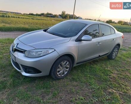 Серый Рено Флюенс, объемом двигателя 1.6 л и пробегом 240 тыс. км за 7800 $, фото 1 на Automoto.ua