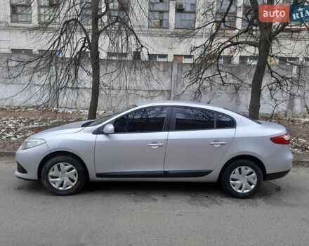 Сірий Рено Флюенс, об'ємом двигуна 1.6 л та пробігом 230 тис. км за 5800 $, фото 1 на Automoto.ua
