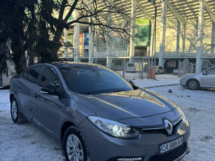 Сірий Рено Флюенс, об'ємом двигуна 1.46 л та пробігом 138 тис. км за 9600 $, фото 1 на Automoto.ua