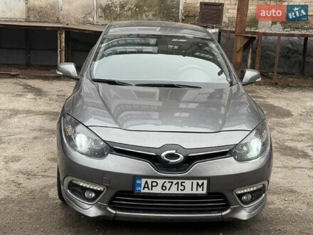 Сірий Рено Флюенс, об'ємом двигуна 1.6 л та пробігом 140 тис. км за 7600 $, фото 1 на Automoto.ua