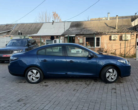 Синий Рено Флюенс, объемом двигателя 0 л и пробегом 66 тыс. км за 3999 $, фото 1 на Automoto.ua
