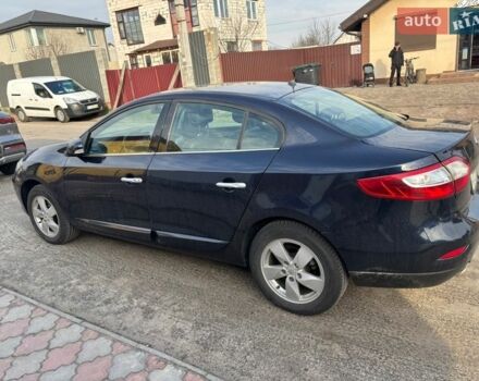 Синий Рено Флюенс, объемом двигателя 2 л и пробегом 247 тыс. км за 6000 $, фото 1 на Automoto.ua