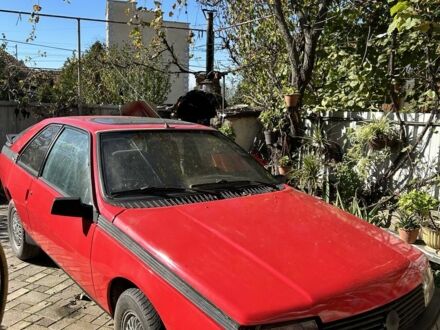 Рено Фуего 1985 в Ужгороде на Automoto.ua Красный Рено Фуего, объемом двигателя 0 л и пробегом 158 тыс. км за 2900 $, фото 1 на Automoto.ua