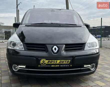 Черный Рено Гранд Эспейс, объемом двигателя 2 л и пробегом 197 тыс. км за 7800 $, фото 1 на Automoto.ua