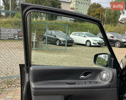 Черный Рено Гранд Эспейс, объемом двигателя 2 л и пробегом 197 тыс. км за 7800 $, фото 8 на Automoto.ua