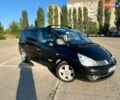 Черный Рено Гранд Эспейс, объемом двигателя 2 л и пробегом 290 тыс. км за 8500 $, фото 1 на Automoto.ua