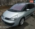 Серый Рено Гранд Эспейс, объемом двигателя 2.2 л и пробегом 230 тыс. км за 5999 $, фото 1 на Automoto.ua