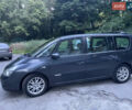 Серый Рено Гранд Эспейс, объемом двигателя 1.9 л и пробегом 256 тыс. км за 4200 $, фото 1 на Automoto.ua