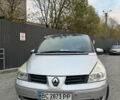Серый Рено Гранд Эспейс, объемом двигателя 2 л и пробегом 330 тыс. км за 5800 $, фото 2 на Automoto.ua