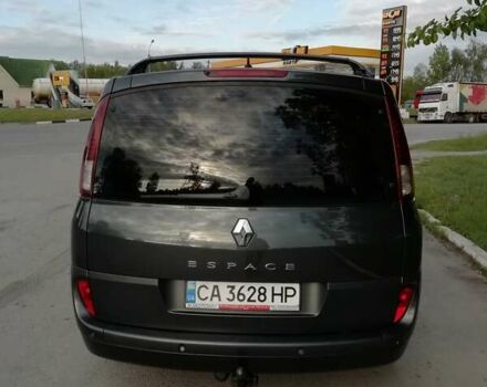Серый Рено Гранд Эспейс, объемом двигателя 2 л и пробегом 178 тыс. км за 7500 $, фото 7 на Automoto.ua