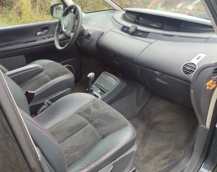 Рено Гранд Эспейс 2010 в Иванкове на Automoto.ua Серый Рено Гранд Эспейс, объемом двигателя 2 л и пробегом 356 тыс. км за 7600 $, фото 3 на Automoto.ua