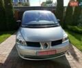 Серый Рено Гранд Эспейс, объемом двигателя 2 л и пробегом 237 тыс. км за 9650 $, фото 48 на Automoto.ua