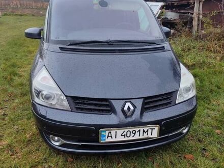 Рено Гранд Эспейс 2010 в Иванкове на Automoto.ua Серый Рено Гранд Эспейс, объемом двигателя 2 л и пробегом 356 тыс. км за 7600 $, фото 1 на Automoto.ua