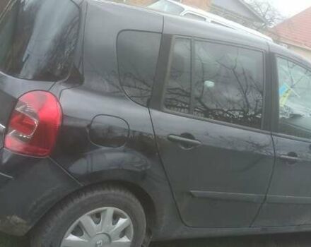 Чорний Рено Grand Modus, об'ємом двигуна 1.5 л та пробігом 200 тис. км за 5600 $, фото 2 на Automoto.ua