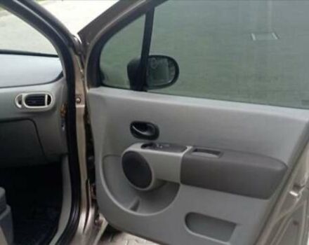 Коричневый Рено Grand Modus, объемом двигателя 1.6 л и пробегом 224 тыс. км за 5900 $, фото 9 на Automoto.ua