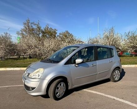 Сірий Рено Grand Modus, об'ємом двигуна 1.5 л та пробігом 288 тис. км за 3700 $, фото 24 на Automoto.ua