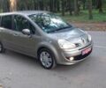 Сірий Рено Grand Modus, об'ємом двигуна 1.6 л та пробігом 230 тис. км за 6750 $, фото 3 на Automoto.ua