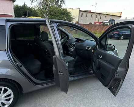 Сірий Рено Grand Modus, об'ємом двигуна 1.5 л та пробігом 157 тис. км за 6900 $, фото 27 на Automoto.ua