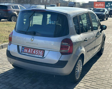 Сірий Рено Grand Modus, об'ємом двигуна 1.2 л та пробігом 173 тис. км за 4650 $, фото 5 на Automoto.ua