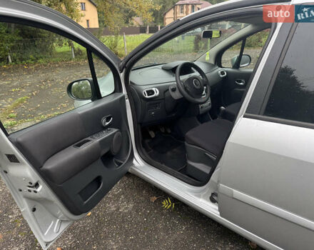 Сірий Рено Grand Modus, об'ємом двигуна 1.2 л та пробігом 175 тис. км за 4700 $, фото 36 на Automoto.ua