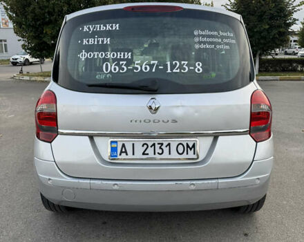 Сірий Рено Grand Modus, об'ємом двигуна 1.5 л та пробігом 288 тис. км за 5000 $, фото 1 на Automoto.ua