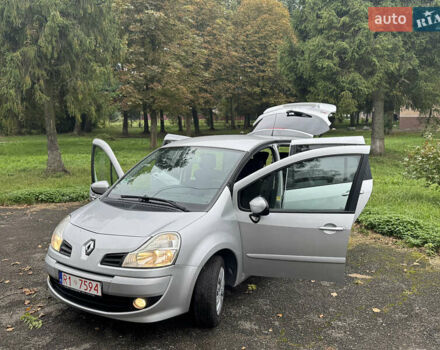 Сірий Рено Grand Modus, об'ємом двигуна 1.2 л та пробігом 175 тис. км за 4700 $, фото 7 на Automoto.ua