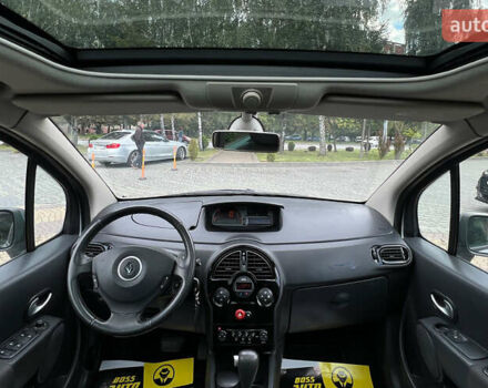 Серый Рено Grand Modus, объемом двигателя 1.6 л и пробегом 99 тыс. км за 8650 $, фото 16 на Automoto.ua