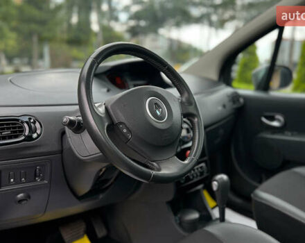 Серый Рено Grand Modus, объемом двигателя 1.6 л и пробегом 99 тыс. км за 8650 $, фото 9 на Automoto.ua