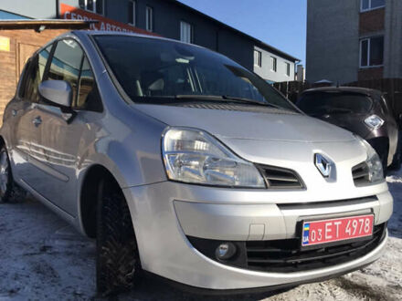 Рено Grand Modus 2010 у Рівному на Automoto.ua Сірий Рено Grand Modus, об'ємом двигуна 1.6 л та пробігом 120 тис. км за 7300 $, фото 1 на Automoto.ua